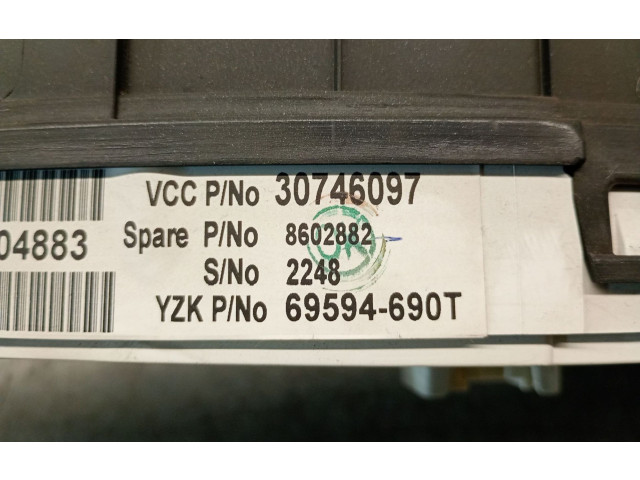 Панель приборов 30746097, 8251281 Volvo S60