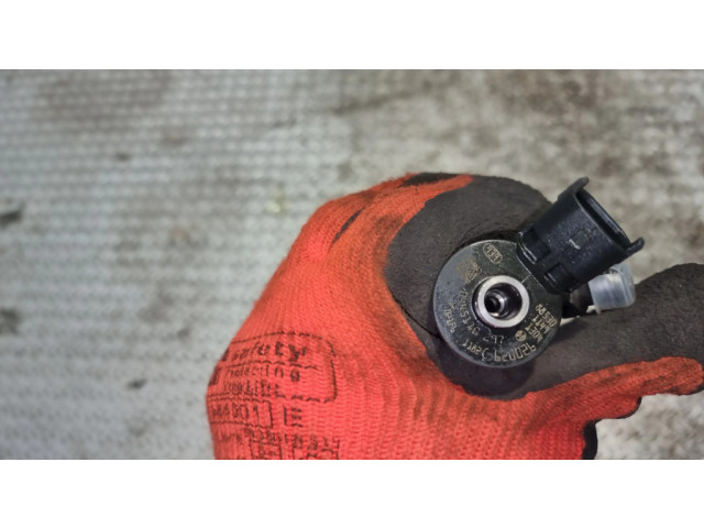 Vstřikovač 0445110297 Citroen Berlingo pro naftový motor 1.6