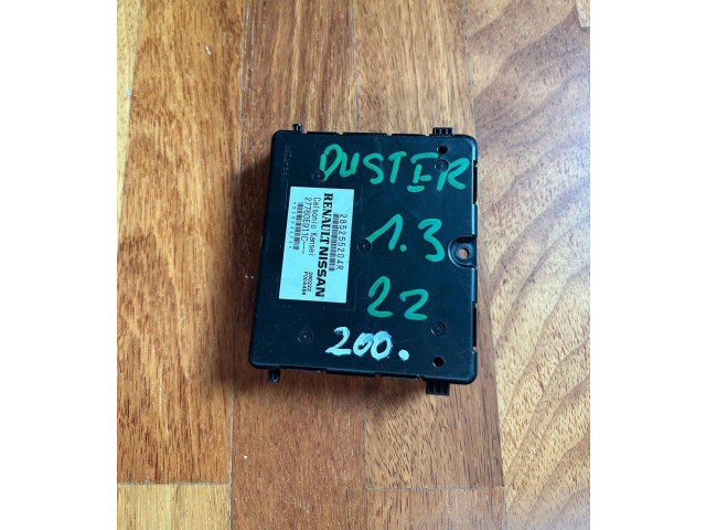 Блок управления 285255204R Dacia Sandero