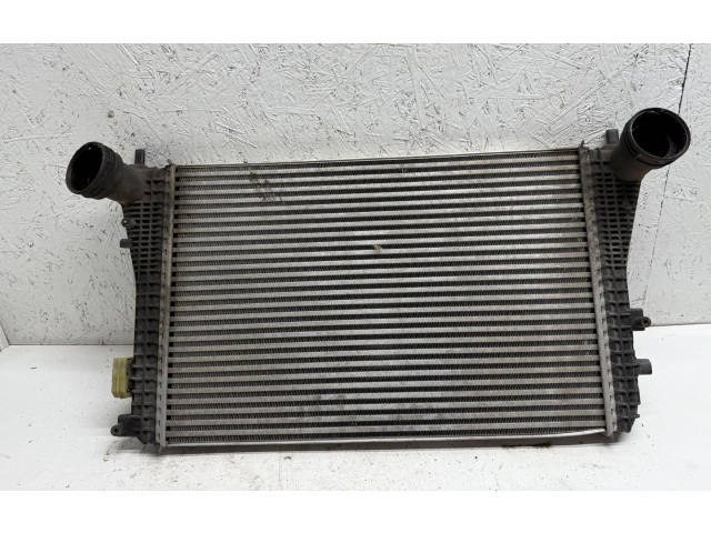 Интеркулер 3C0145805P Volkswagen Golf VI