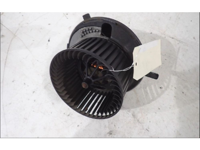 Вентилятор печки 1K1820015Q Audi A3 S3 8P