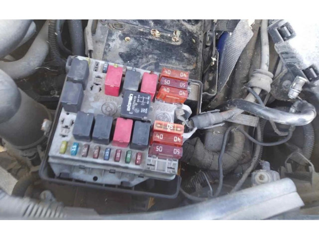 Блок предохранителей Alfa Romeo GT