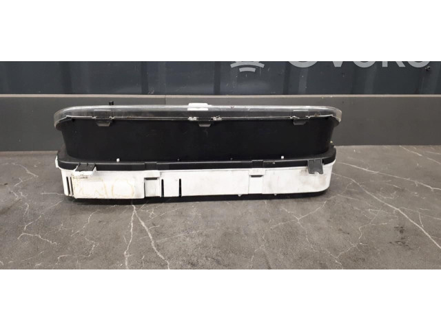 Панель приборов 43-1413-B Mitsubishi Carisma