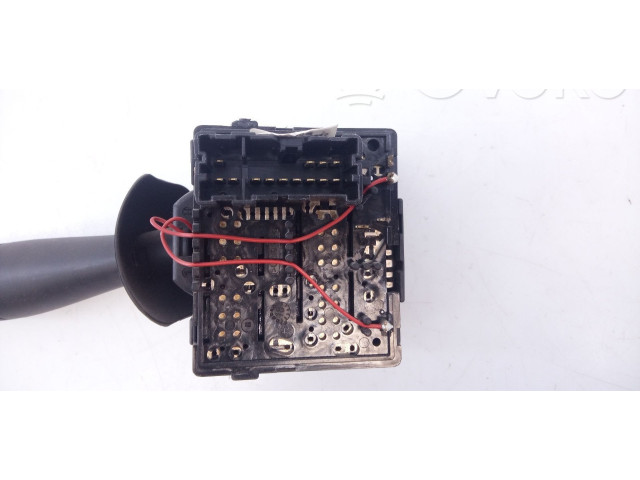 Ручка стеклоочистителей    Dacia Dokker