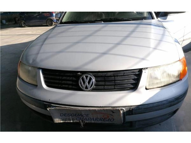 Zpětné zrcátko Volkswagen Passat Alltrack 1997