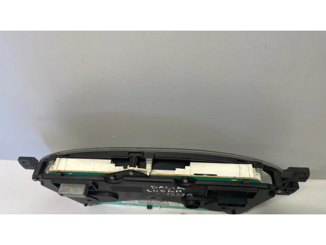 Панель приборов P8200377202 Dacia Logan I