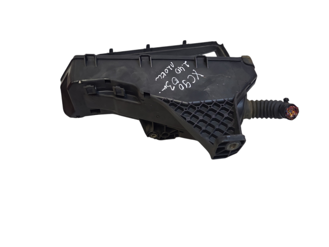 Блок предохранителей 9494210 Volvo XC90