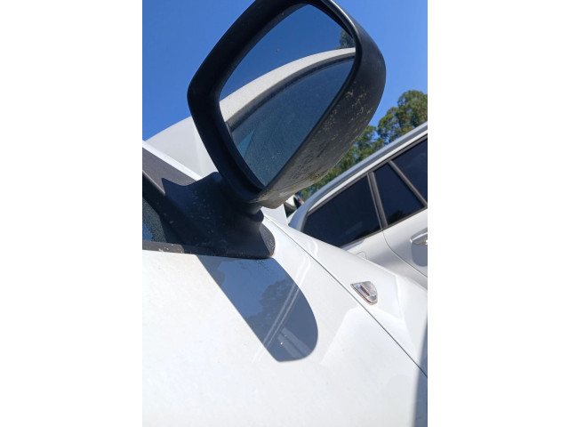 Зеркало электрическое Dacia Sandero 2008 - 2012 года