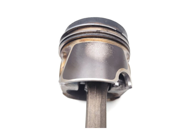 Поршень с шатуном CRMB CRMB Skoda Octavia Mk3 (5E)