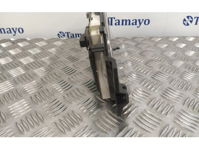 Панель приборов P8200733620, 283300158C Dacia Sandero