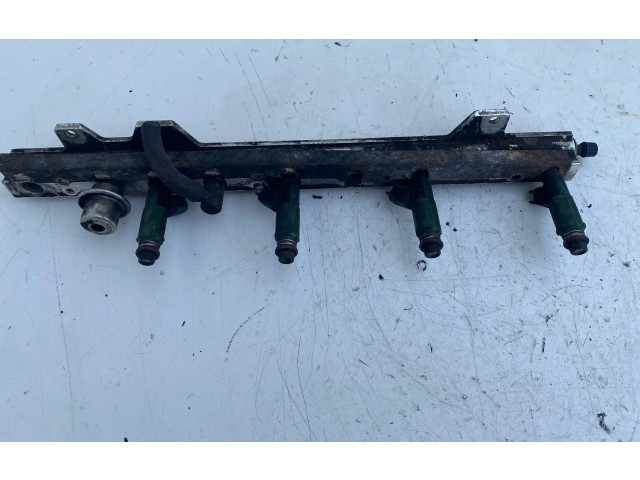 Комплект форсунок 9470229    Volvo V70   