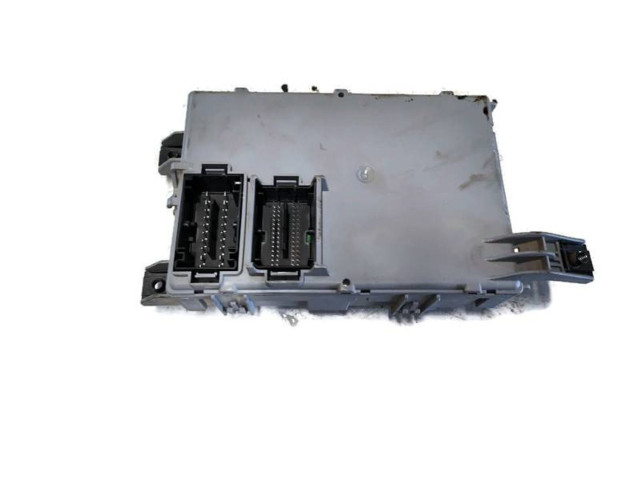 Блок предохранителей 00519217590   Opel Combo D    