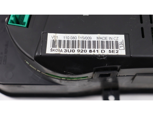 Панель приборов 3U0920841D Skoda Superb B5 (3U)