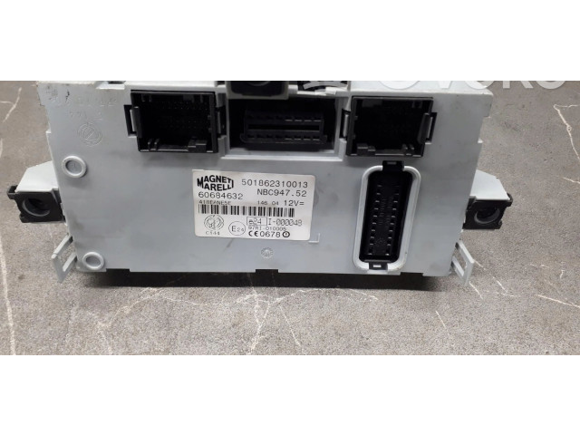 Блок предохранителей 501862310013   Alfa Romeo GT    