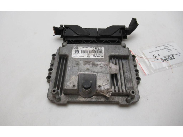 Блок управления двигателем Блок управления 51853777   Lancia Delta