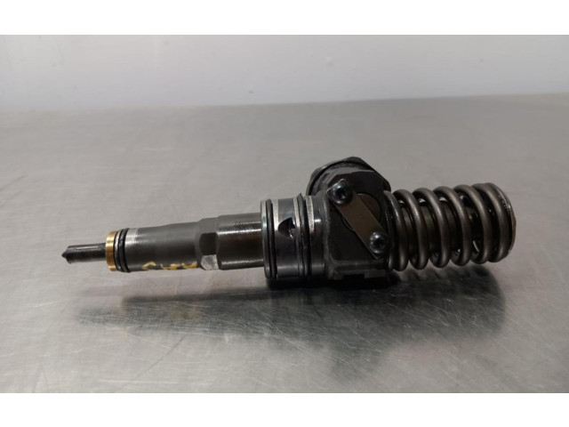 Форсунка 038130073BQ Audi A3 S3 8P