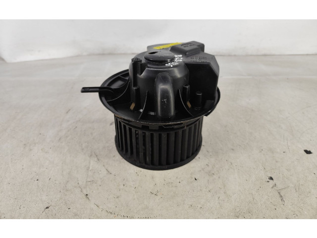 Вентилятор печки 1K1820015C, F983228M Audi A3 S3 8P