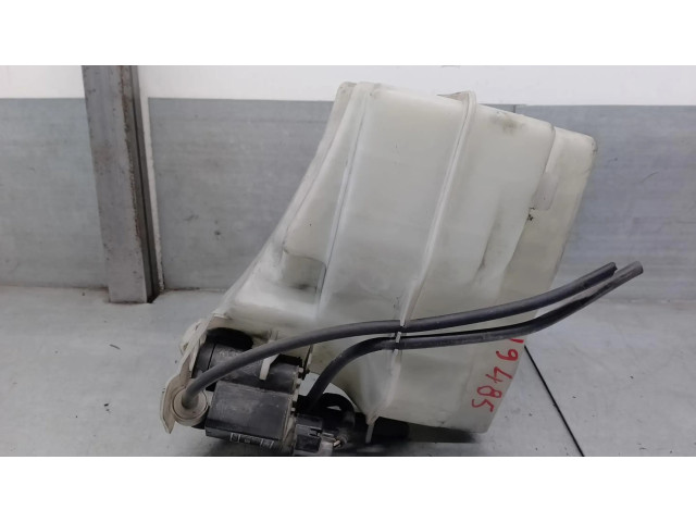 Бачок оконной жидкости    