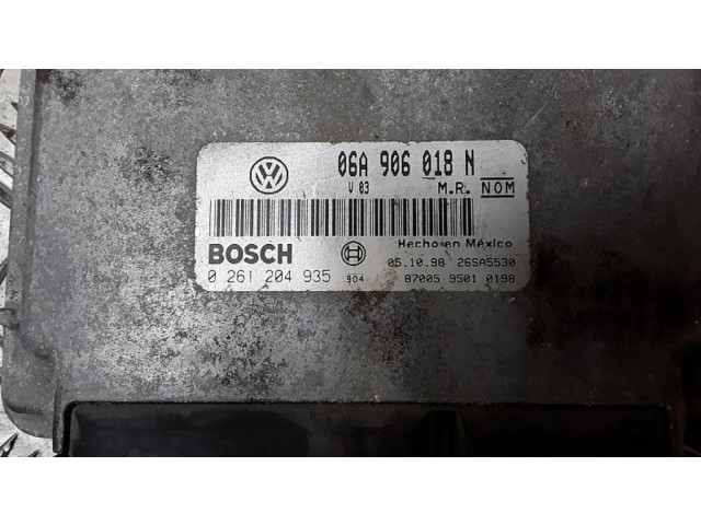 Řídící jednotka 0261204935, 06A906018N Volkswagen New Beetle 1998