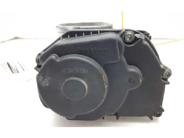 Дроссельная заслонка 058133063M   Audi A4 S4 B5 8D