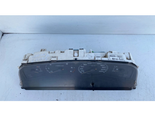 Přístrojová deska  Toyota Carina T170 1990 832002B501, 69160630  