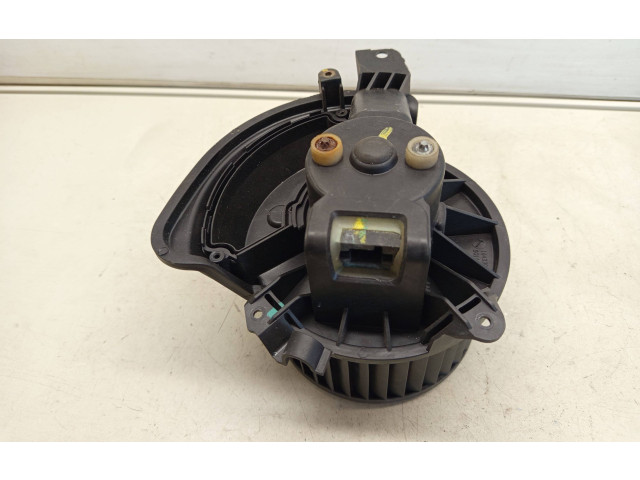 Вентилятор печки    164330100, 501630100   Opel Combo D