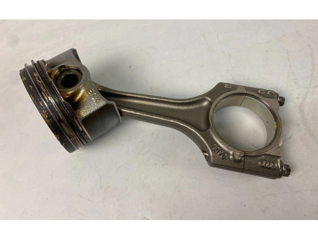 Поршень с шатуном DNUE 02606LJ1, 4202606LJ1 Audi A3 S3 8V