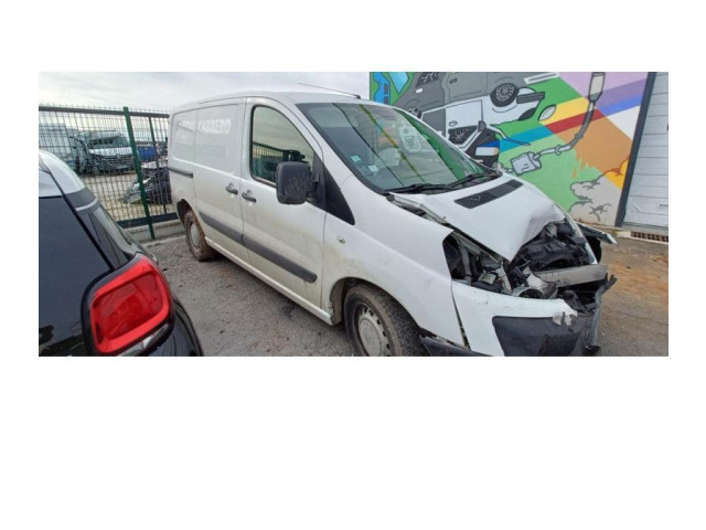 Блок предохранителей     Peugeot Expert    