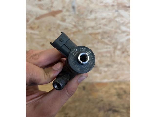 Форсунка 0445110584    KIA Sorento   