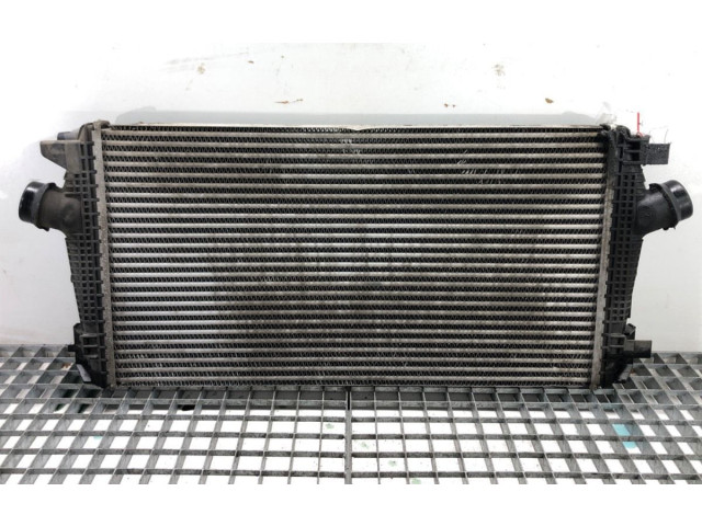 Радиатор интеркулера 13267647   Chevrolet Orlando