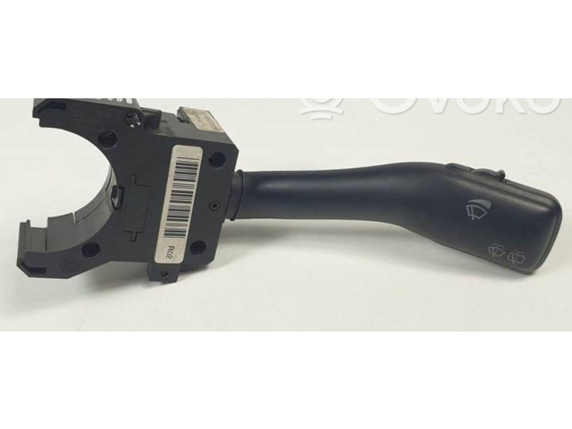 Ручка стеклоочистителей 4B0953503F Volkswagen Golf IV