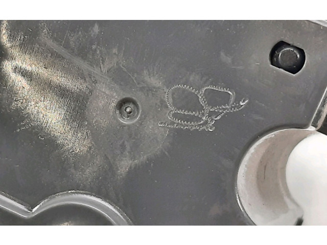 Ручка стеклоочистителей 31268580 Volvo S80