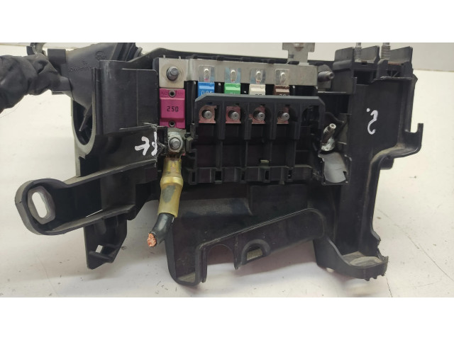 Блок предохранителей A0009827723, A0009828323   Mercedes-Benz A W176    