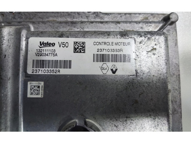 Řídící jednotka 237103353R Renault Captur 2016