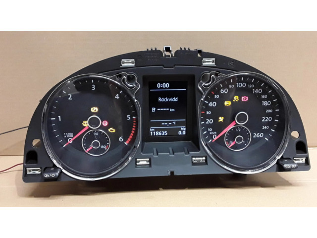 Přístrojová deska Volkswagen PASSAT B7 2014 3AA920870P