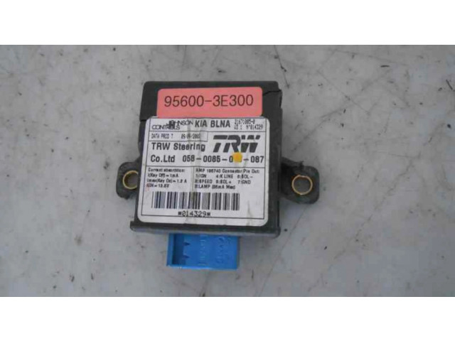 Блок управления 95600E300   KIA Sorento IV