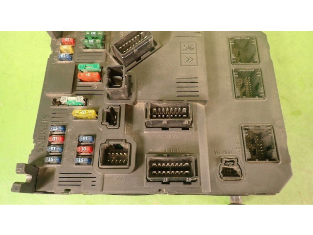 Блок предохранителей 9649627780   Citroen Berlingo    