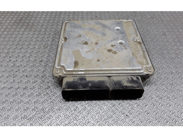 Řídící jednotka 03G906016N   Volkswagen Caddy 2005