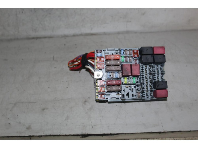 Блок предохранителей    Jeep Renegade    