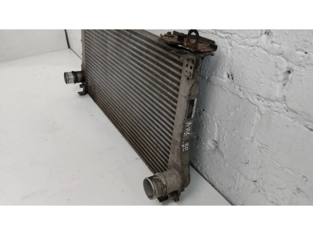 Интеркулер  JD1271003262   Toyota Avensis T270 2.2