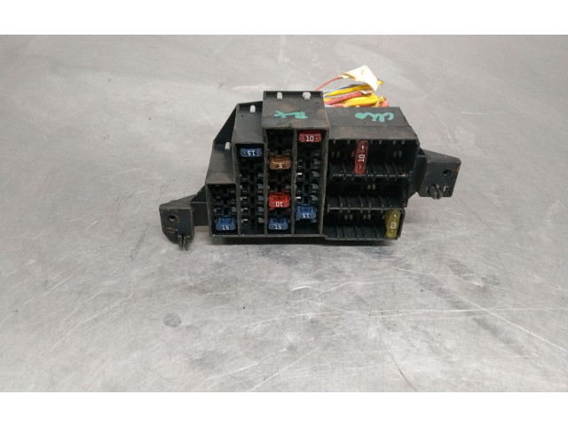 Блок предохранителей 7703297597 Renault Clio II