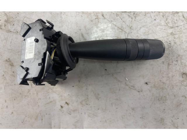 Ручка стеклоочистителей