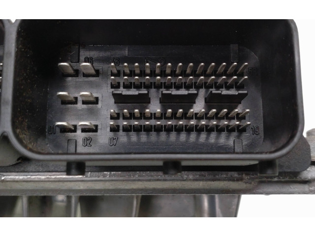 Блок управления двигателя 31372225aa, 0281019168    Volvo XC90