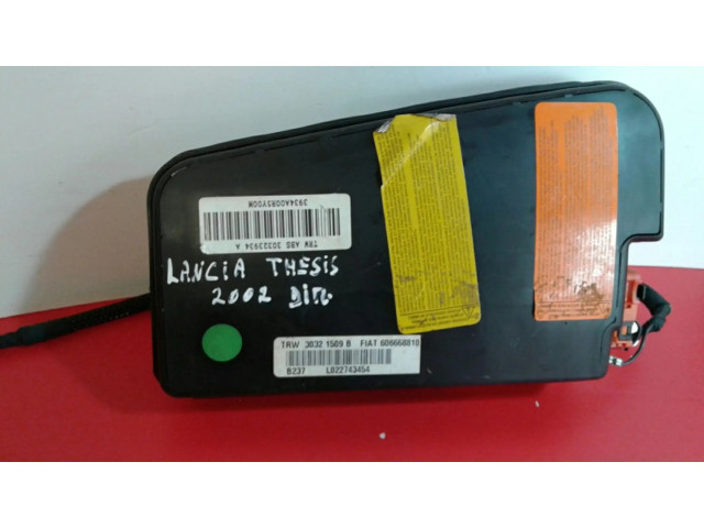 Подушка безопасности в сиденье ABS Lancia Thesis