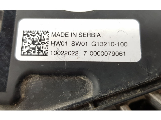 Вентилятор радиатора     5WA121203F, 5WA121203F    Volkswagen Caddy 