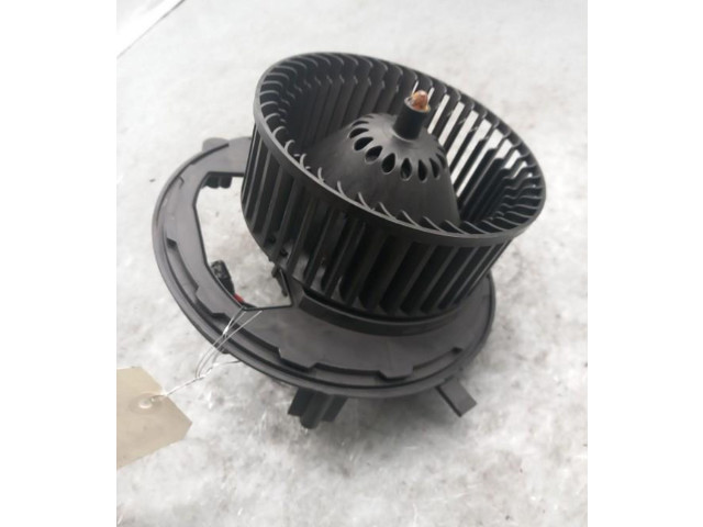 Вентилятор печки    5Q1819021J   Volkswagen Golf VII