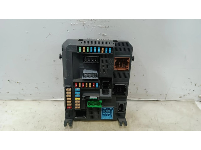 Блок предохранителей 9807532080   Peugeot 2008 I    