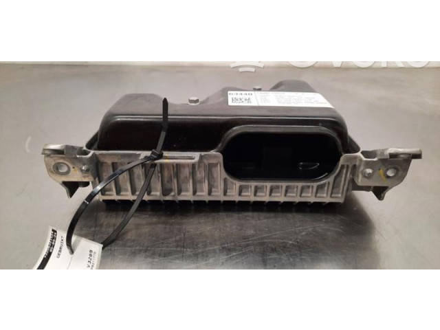 Блок комфорта Tesla Model Y