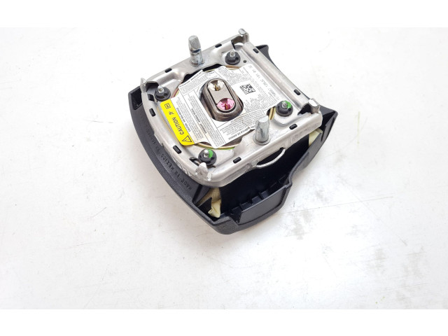 Подушка безопасности водителя 15750887, 168660   Chevrolet TrailBlazer