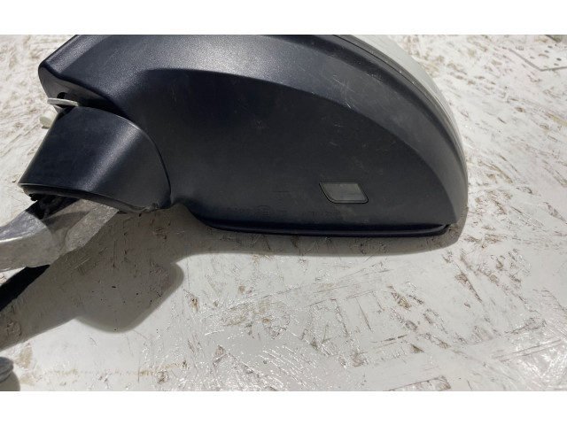 Zpětné zrcátko  Volkswagen Tiguan 2017  E8047979, A051801  